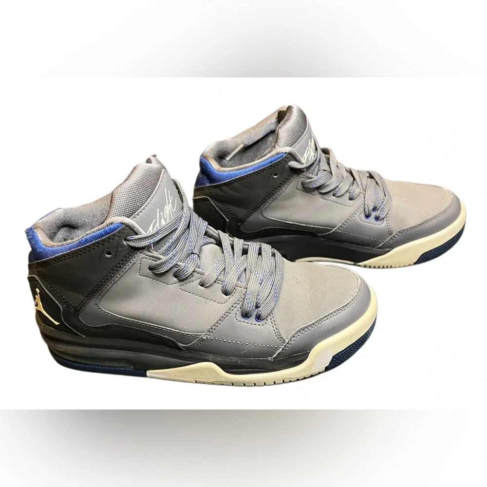Jordan Flight kids Gray and Cream High-Top Sneakers 5Y GUC - Picture 4 of 8